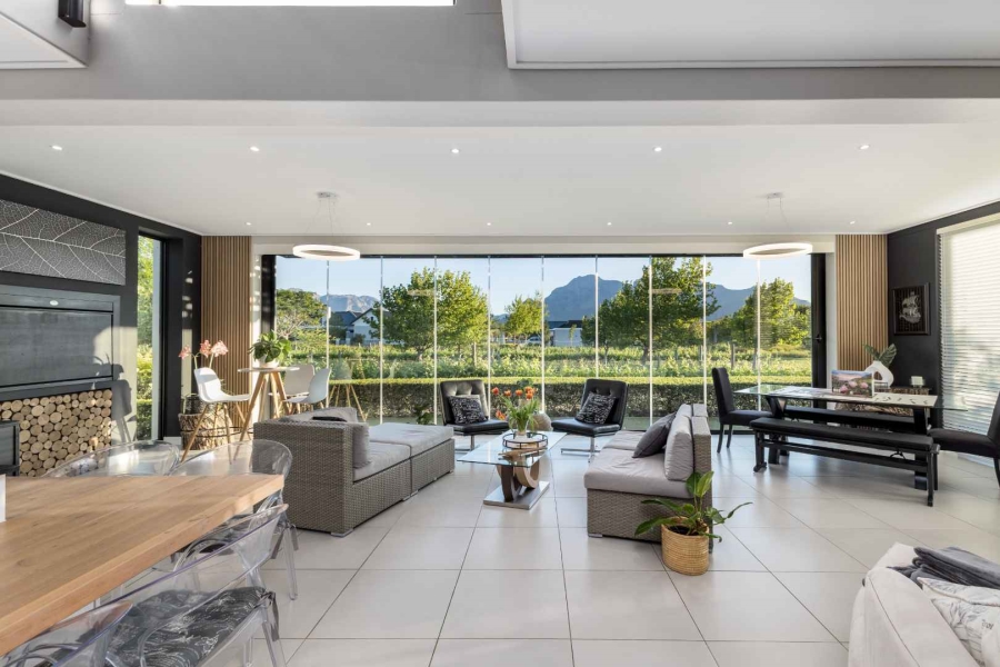 3 Bedroom Property for Sale in Val De Vie Estate Western Cape